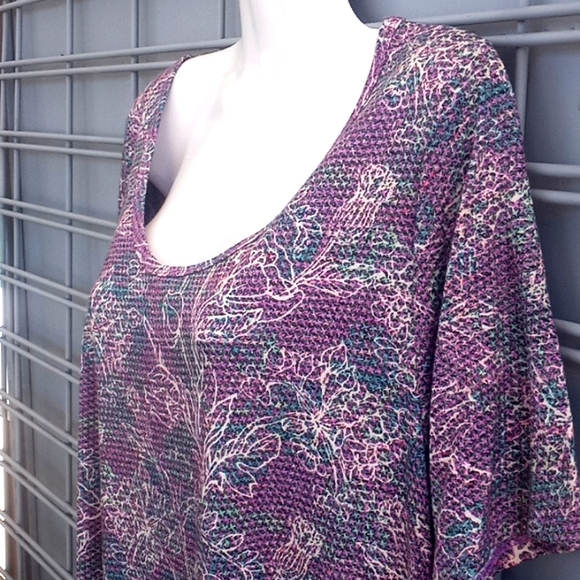 LLR Floral Perfect T Tunic Top - Picture 9 of 12